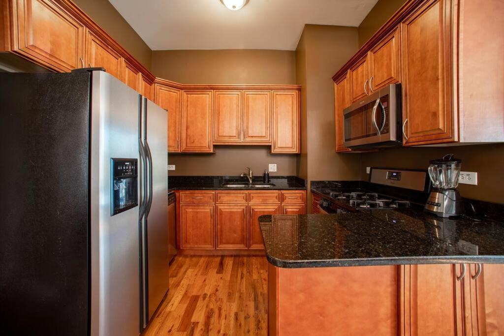 Appartement Getaway In The Heart Of Pilsen Chicago Extérieur photo