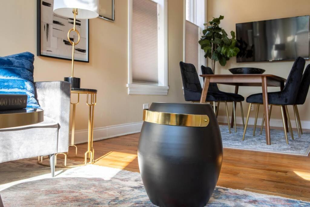 Appartement Getaway In The Heart Of Pilsen Chicago Extérieur photo